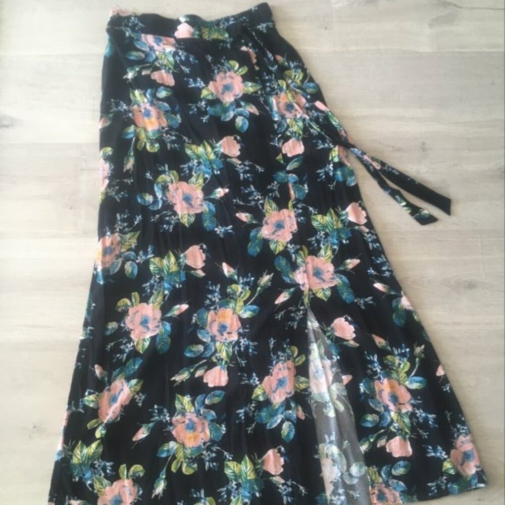 Black Floral Skirt
